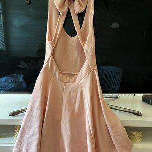 Elegant Pink Sleeveless Dress